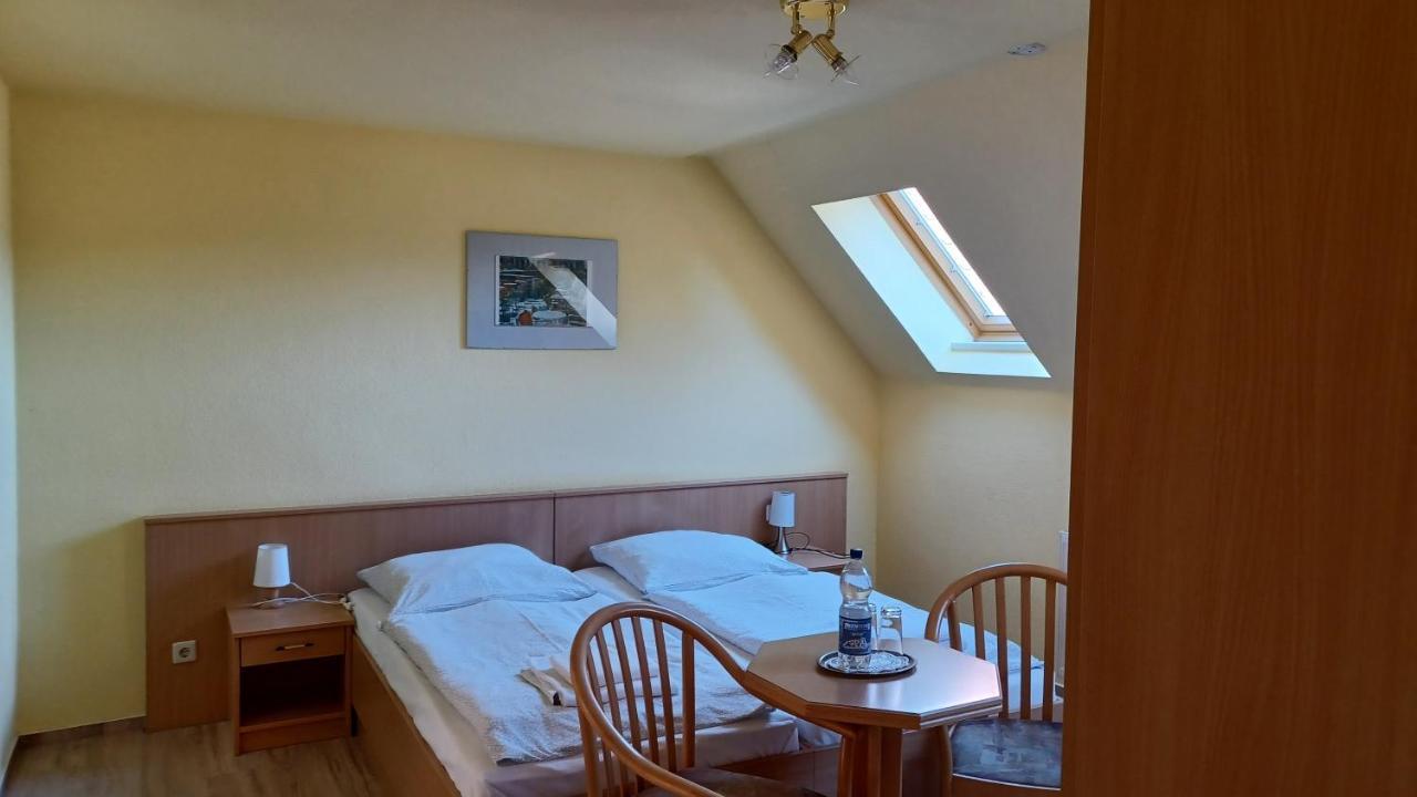 Hotel Haus Waldesruh Petersdorf  Esterno foto